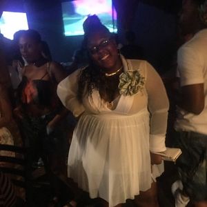 Meet your Posher, Jasmine